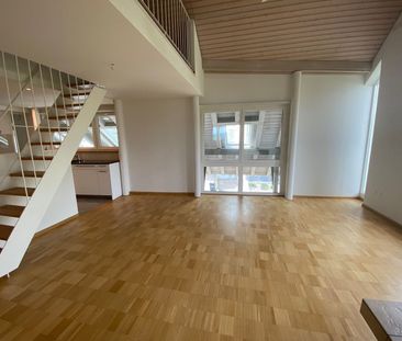 Heimelige Dachwohnung mit Cheminée - Photo 1