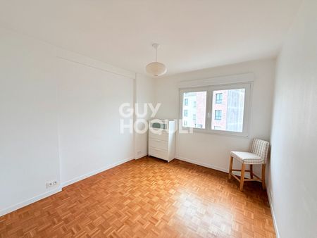 Location Appartement 5 pièces 112m² - Photo 4