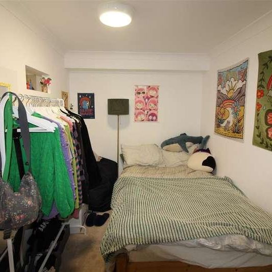 Bellevue Road, Southampton, SO15 - Photo 1