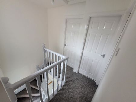 Warlow Drive, Leigh - Photo 5