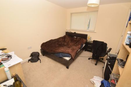 4 bedroom house to rent - Photo 2