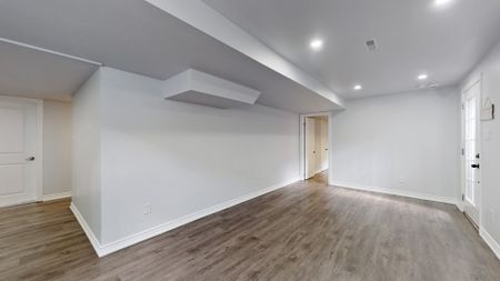For Lease - 38 Prince George Crescent, Barrie, Ontario - Photo 2