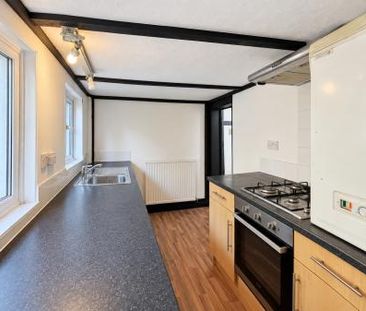 Charlotte Square, Margate, CT9 1LR, Kent - Photo 2