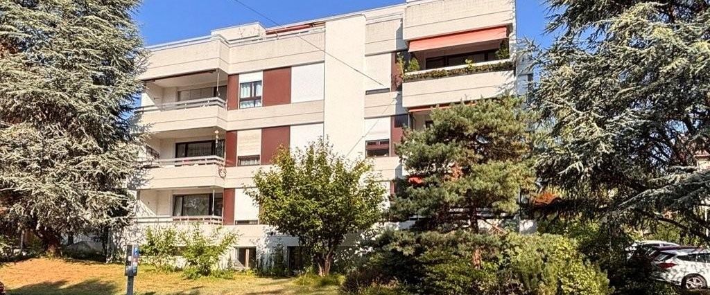 Wohnen im Rotmonten-Quartier an ruhiger und sonniger Lage - nähe Uni - Photo 1
