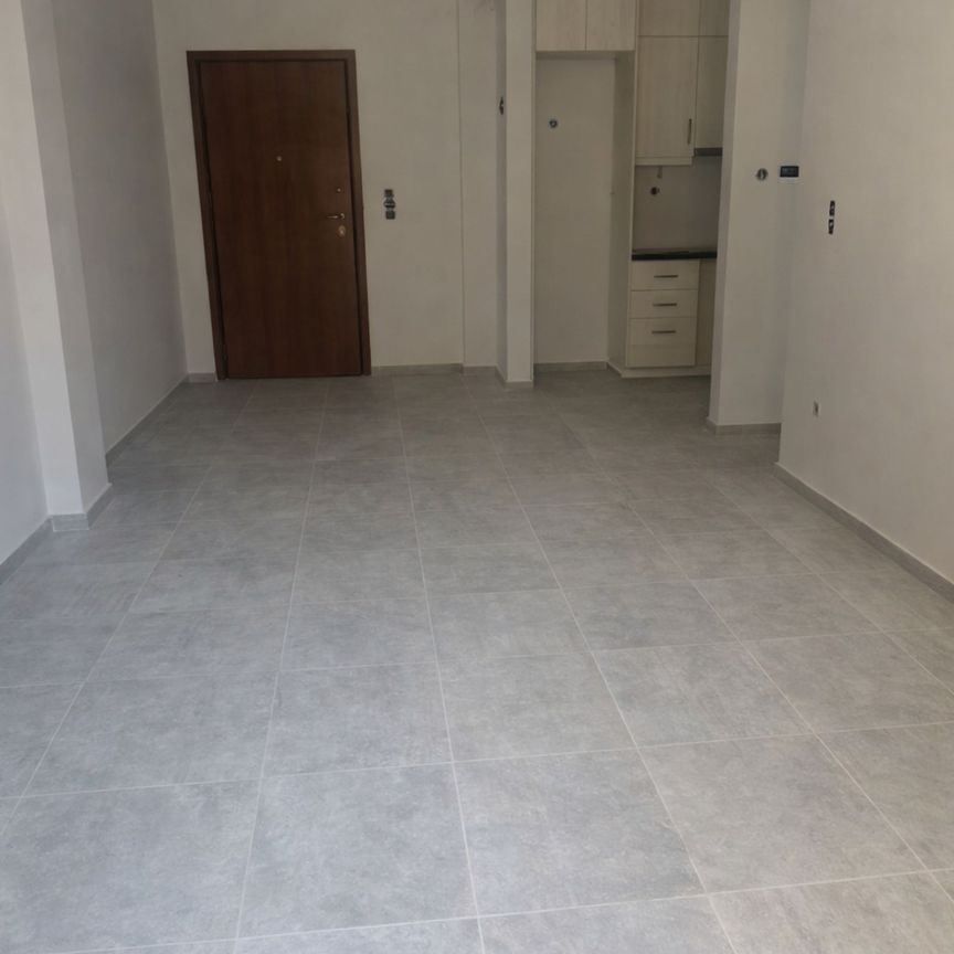 Ενοικίαση κατοικίας, 50 τ.μ., Αθήνα, 630 € - Photo 1