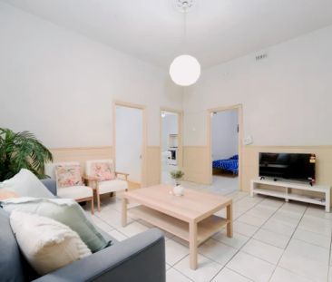 Room 2 (Private) - Photo 4