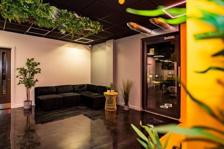 Studio to rent - Photo 2