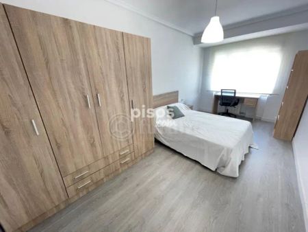 Piso en alquiler en Avenida de Villamayor - Foto 3