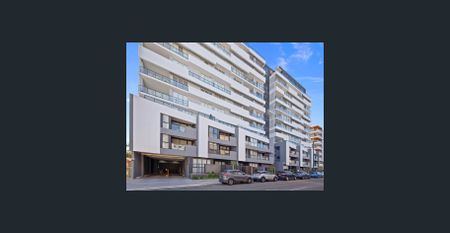 ULTRA MODERN UNIT IN THE HEART OF LIVERPOOL - Photo 3