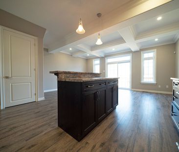 For Lease - 112 Mount Pleasant Street Unit# B, Brantford, Ontario - Photo 2