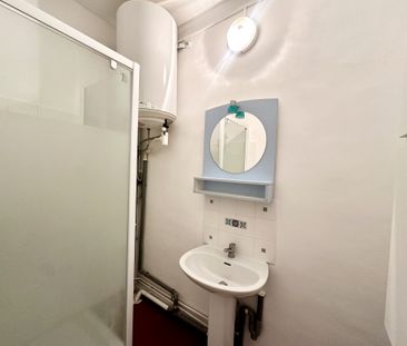 Location Appartement 2 pièces 42m² MARSEILLE 13ème - Photo 6