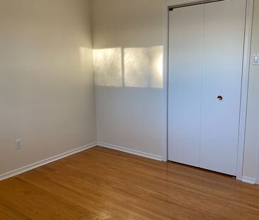 For Lease - 423 Armour Road, Peterborough, Ontario - Photo 5