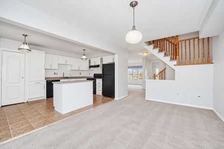 For Lease - 90 Williamson Drive, Ajax, Ontario - Photo 2