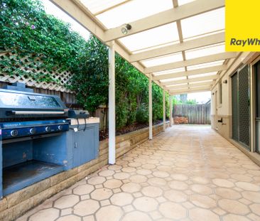 Spacious Family Home in Prime Lidcombe Location - Photo 3