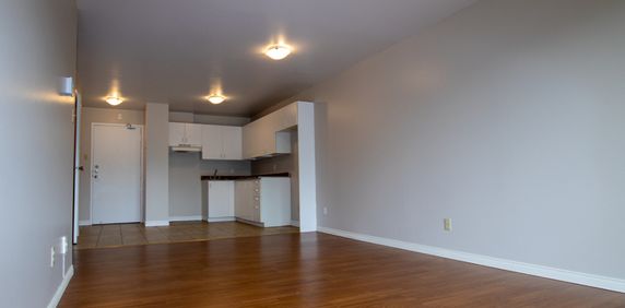 4 1/2 à Louer à Sherbrooke - Photo 2