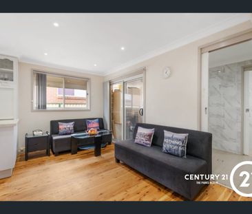 FOUR BEDROOM HOME IN A GREAT LOCATION! - Photo 1