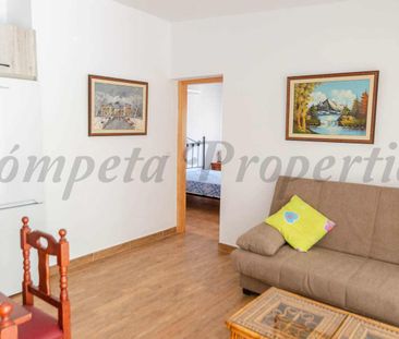 Country Property in Cómpeta, Inland Andalucia in the mountains - Photo 3