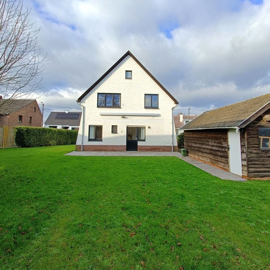 RUIME VRIJSTAANDE WONING MET TUIN EN GARAGE - Foto 1