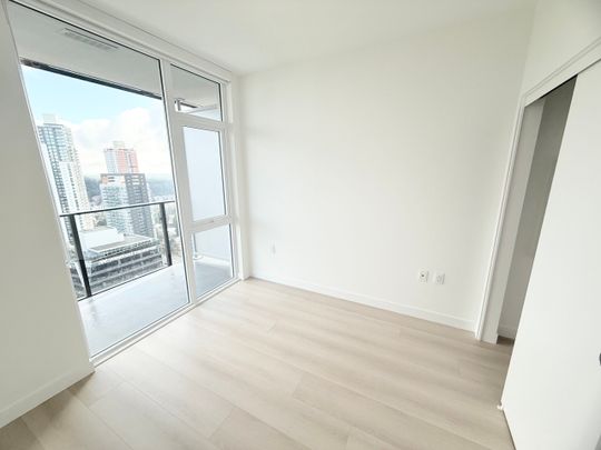 Stunning View. Brand New One Bedroom in Convenient Surrey Central by Skytrain - Photo 1