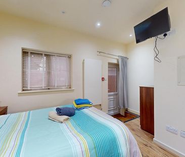 Studio to rent - Photo 2