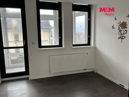 Pronájem bytu 2+1 64 m² - Photo 2