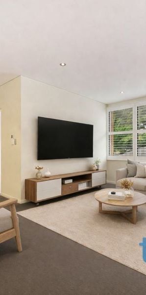 MODERN AND PERFECTLY LOCATED LIGHT FILLED OVERSIZED APARTMENT - Photo 1