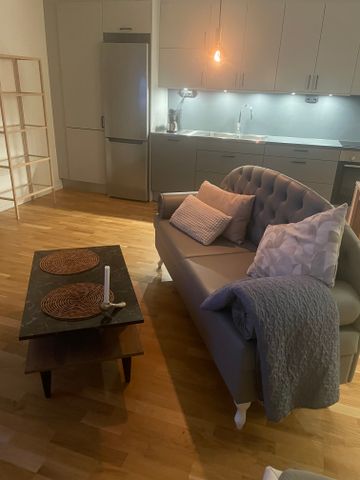 Källvretsslingan, Farsta - Photo 2