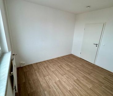 Helle u. komplett sanierte 3-Raum WG mit Lift und Balkon - Photo 4