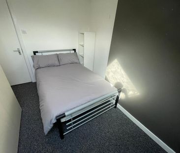Headingley Mount, Headingley, LS6 3EW, Leeds - Photo 5