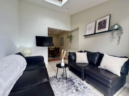 5 bedroom house share to rent - Photo 1