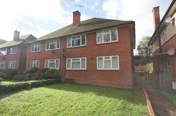 2 bedroom maisonette to rent - Photo 1
