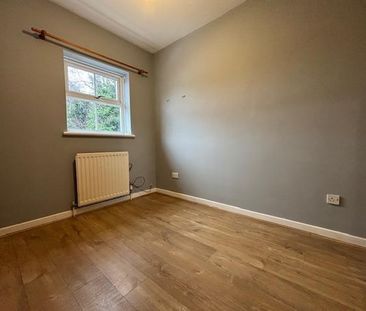 2 bedroom semi-detached house to rent - Photo 4