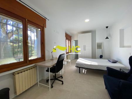 Alquiler Estudio en Urbanización - El Bosque, Villaviciosa De Odón - Photo 3
