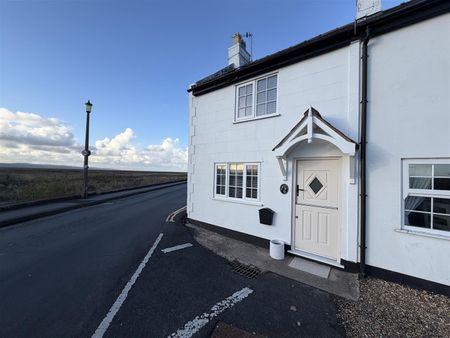 The Parade, Parkgate, Neston - Photo 3