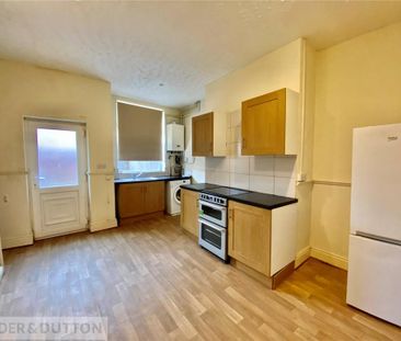 2 bedroom terraced house to rent - Photo 6