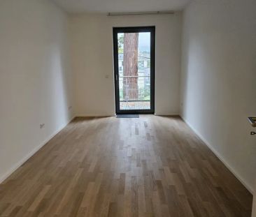 Moderne Etagenwohnung im schönen Lemmerzpark *Einbauküche - Photo 1