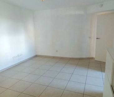 Appartement à louer - Photo 2