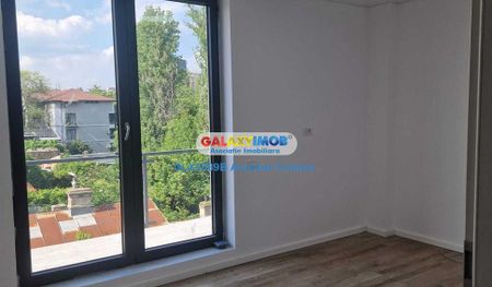Apartament 3 camere bloc nou Regie/nemobilat/parcare/centrala/2 bai - Photo 5
