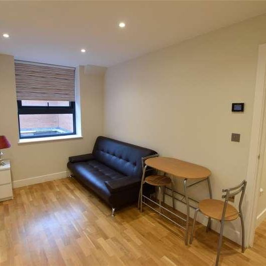 Market Place, Reading, Berkshire, RG1 - Photo 1