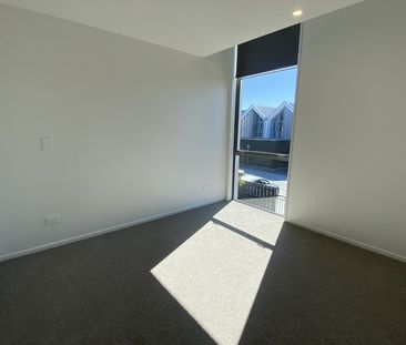 Brand New Executive Townhouse! - Photo 1