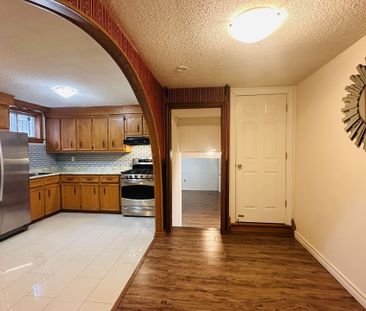 For Lease - 36 Weldrick Road, Richmond Hill, Ontario - Photo 6