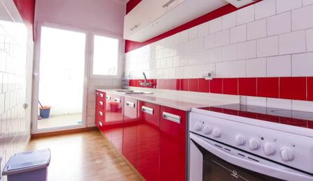 Carrer de Dénia, Valencia, Valencian Community 46004 - Photo 3