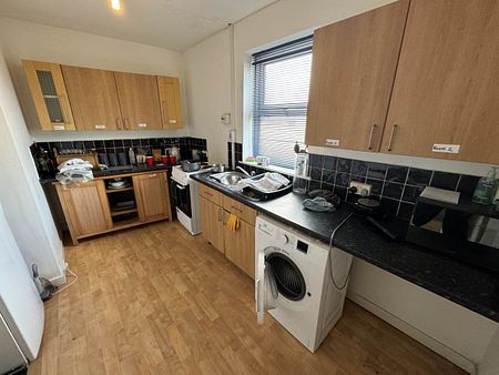 Gloucester Road North, Northville , Bristol, BS7 0SF - Photo 2