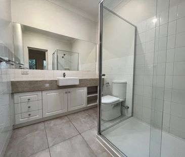 Stunning and Deceptively spacious - Photo 6