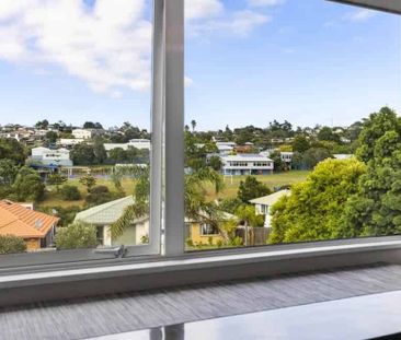 Comfortable 3 Bedroom Living in Stanmore Bay - Photo 1