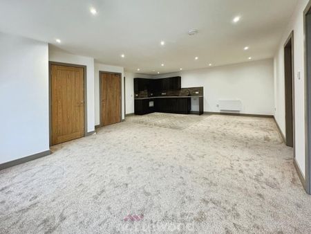 2 bedroom flat to rent - Photo 4