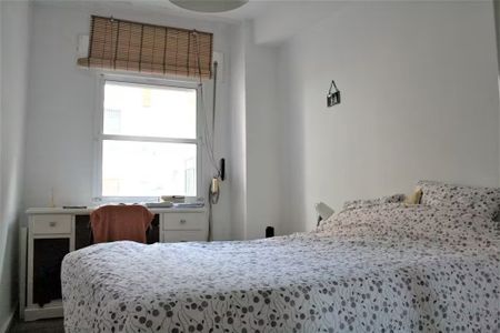 Calle Levíes, Sevilla, Andalusia 41004 - Photo 3