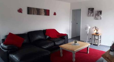 3 Bedroom Totara Park Upper Hutt - Photo 4