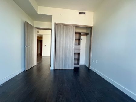 For Lease - 85 Mcmahon Drive Unit# 1809, Toronto, Ontario - Photo 2