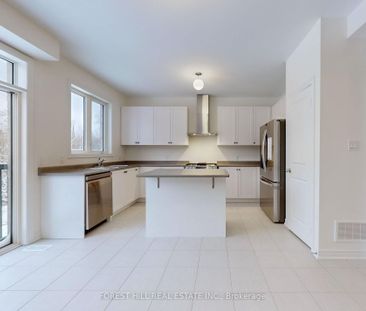 Detached Home For Lease | X8064790 - Photo 1